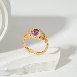 Pierścionek Twigs, złoto z Ametystem